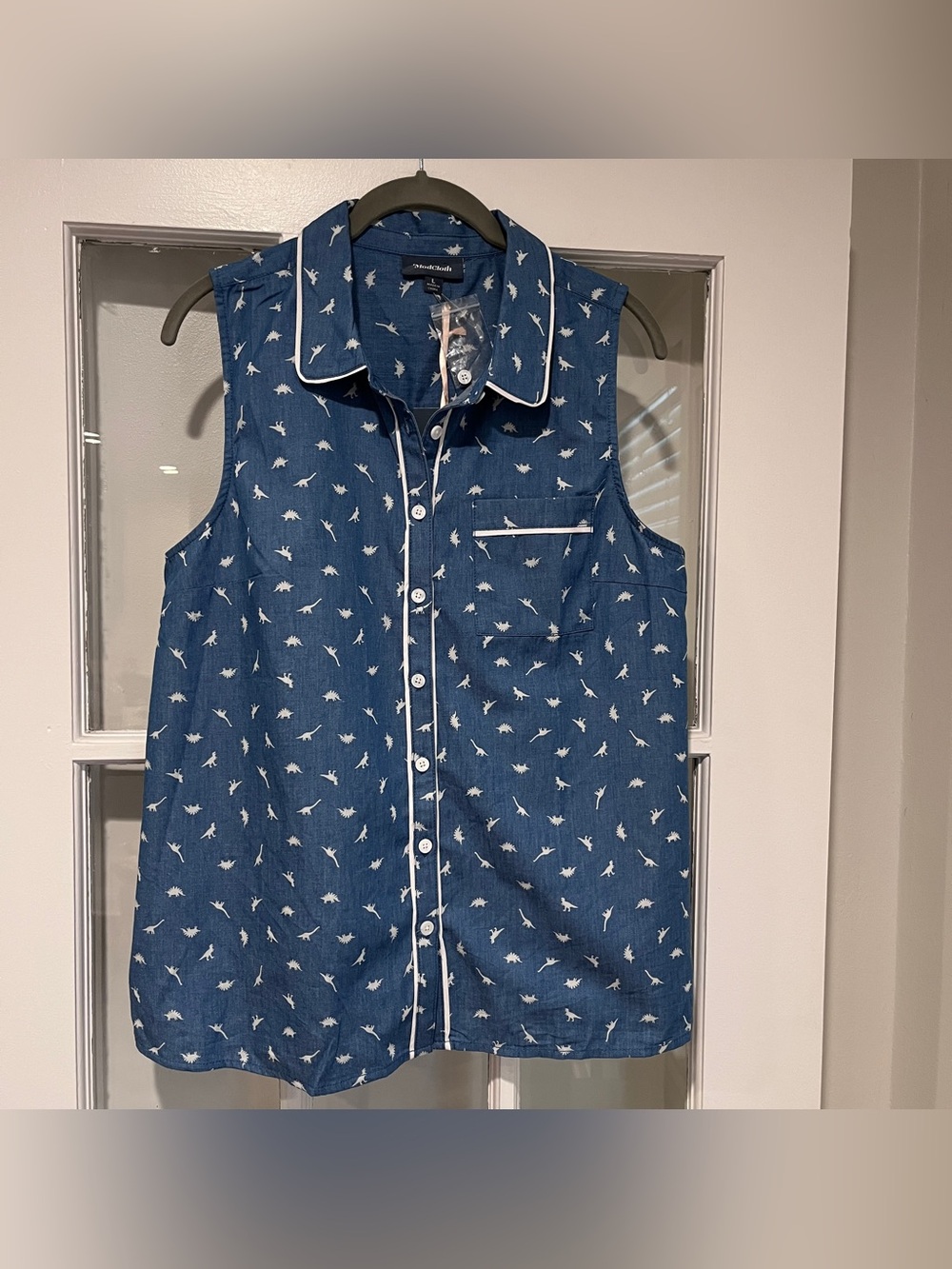 NWT Mod Cloth Cotton Chambray Dino Dinosaur Button Down Tank Top Sz L